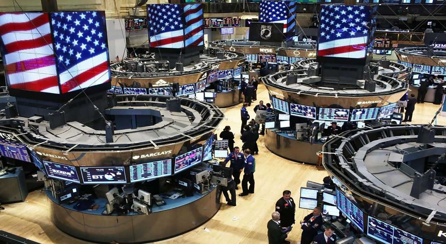 ارتفاع الأسهم الأمريكية وسط تفاؤل متزايد بشأن سقف الدين