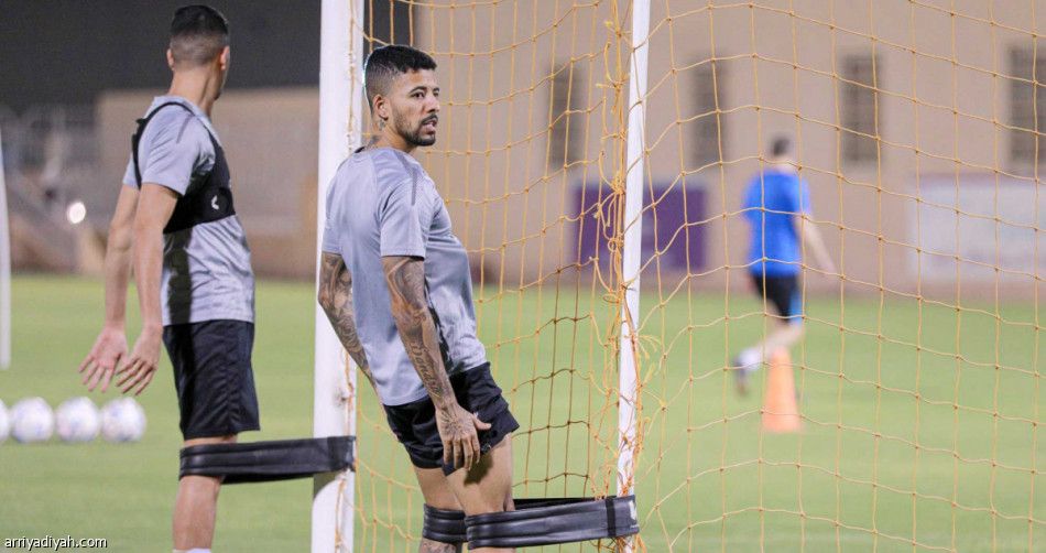 ريلر يظهر أمام الرائد