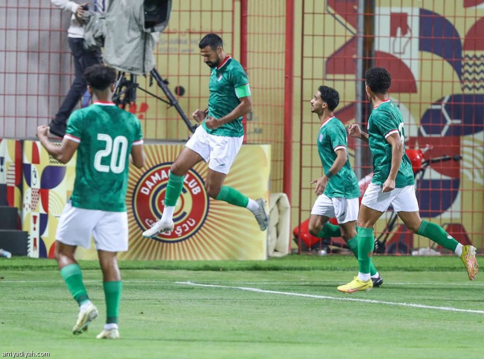 الاتفاق ينتزع صدارة الدوري الرديف