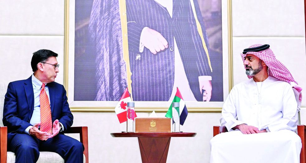 ولي عهد عجمان يبحث مع سفير كندا سبل تعزيز التعاون