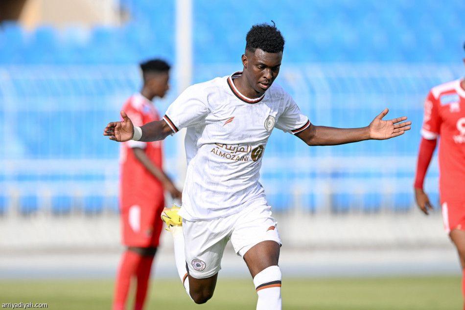 «الرديف».. الشباب يكتسح الوحدة برباعية