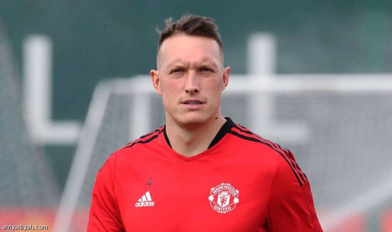 جونز يرحل عن أولد ترافورد