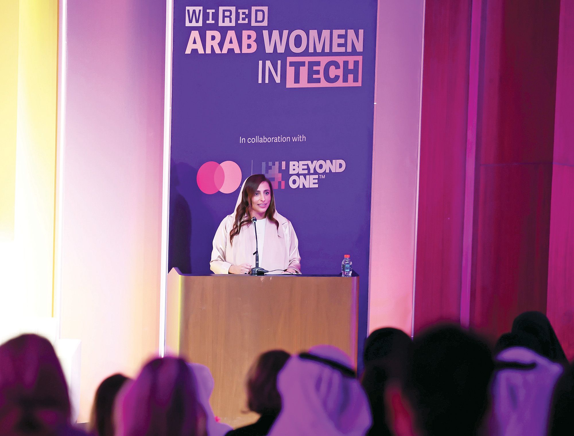 بدور القاسمي: ضرورة دعم التقدّم الوظيفي للمرأة في قطاع التكنولوجيا