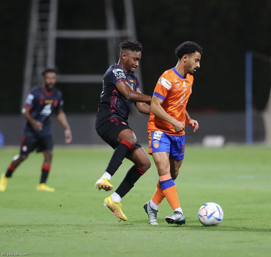 الفيحاء يحبط الرائد بالتعادل