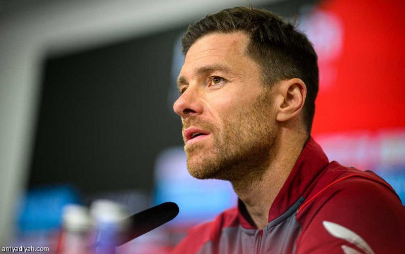 ليفركوزن يتمسك بـ«ألونسو»