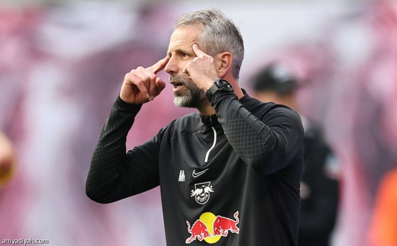 لايبزج يفكر في تمديد عقد روزه