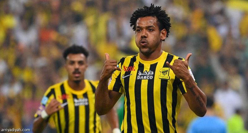 الاتحاد يلامس ذهب «روشن» بنقاط الباطن