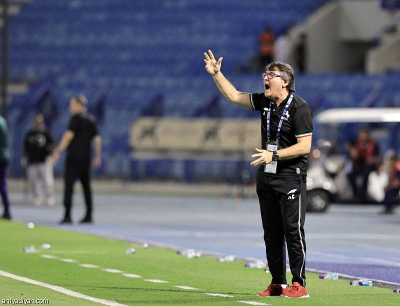 الاتفاق ينتظر مصير الكويكبي والعبيد