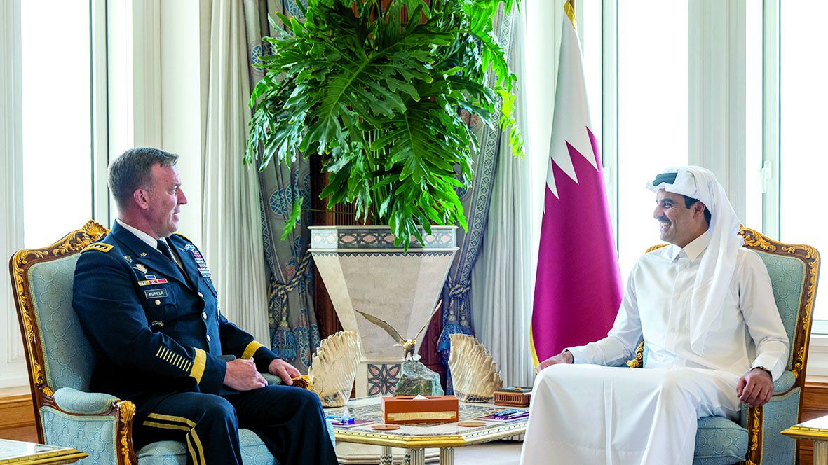 الأمير المفدى يستقبل قائد القيادة المركزية الأمريكية