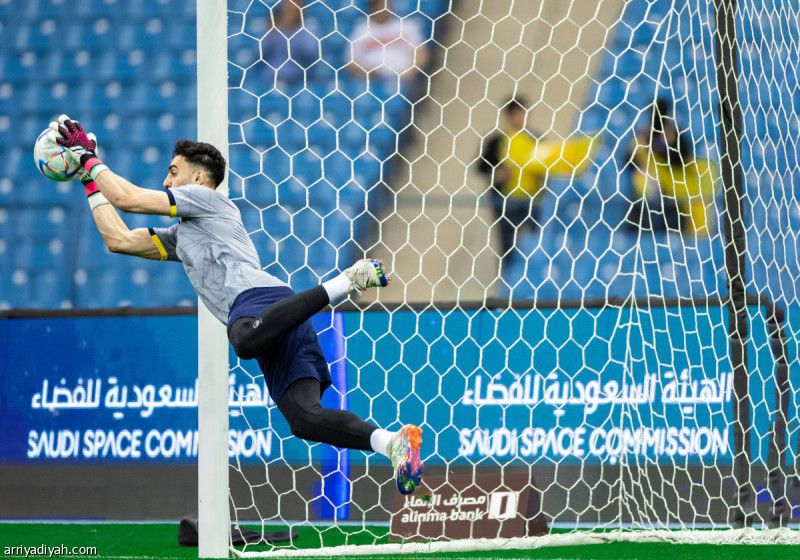 العقيدي يواصل التأهيل