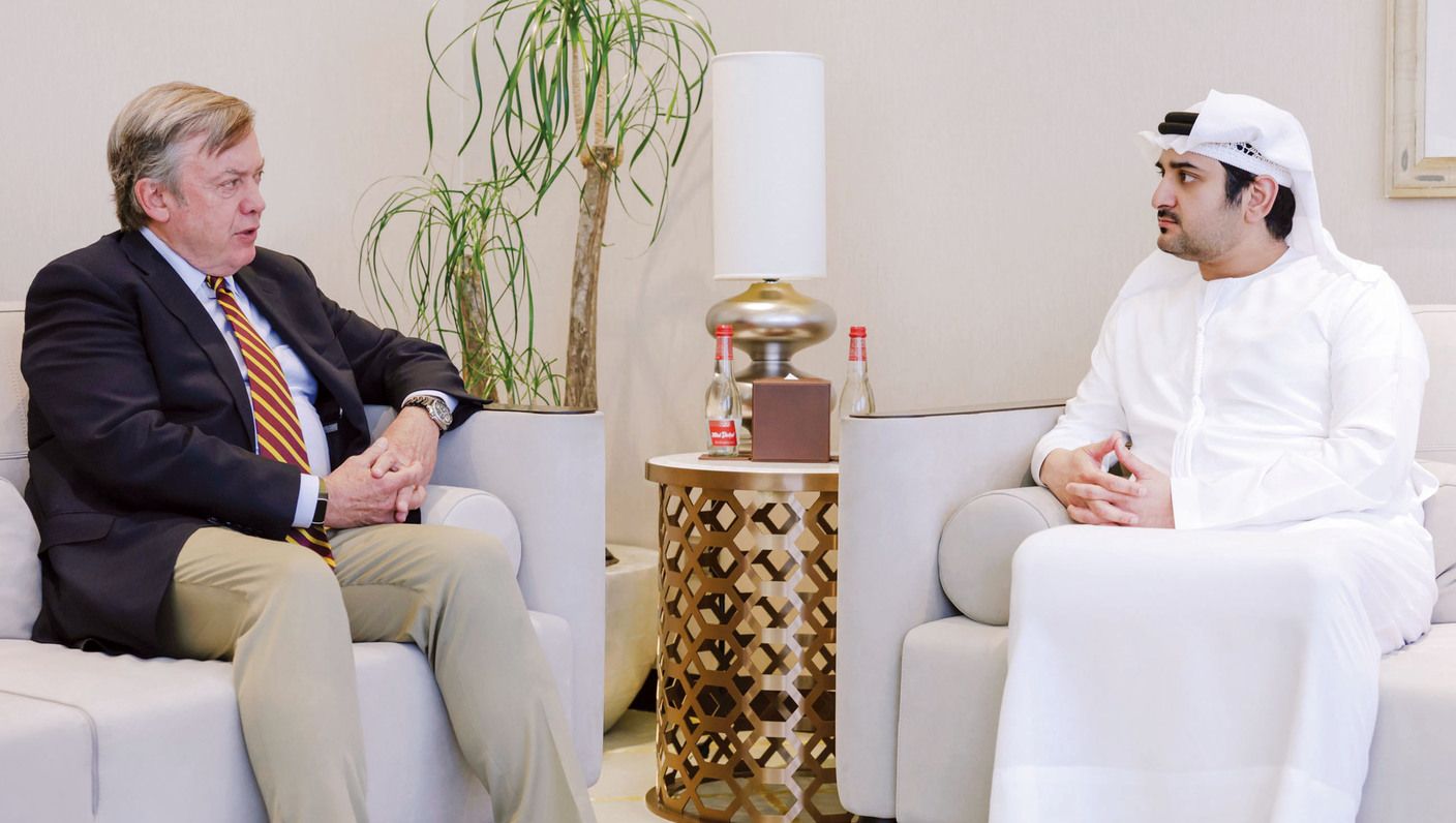 مكتوم بن محمد: الجامعات والمعاهد شركاء رئيسيون في دعم مسيرة دبي التنموية