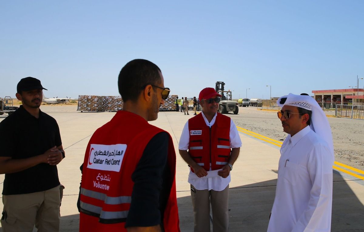  وصول طائرة قطرية تحمل مواد غذائية وإجلاء مجموعة جديدة من السودان