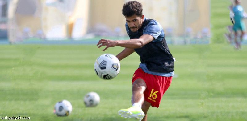 منشي يغيب عن الفتح