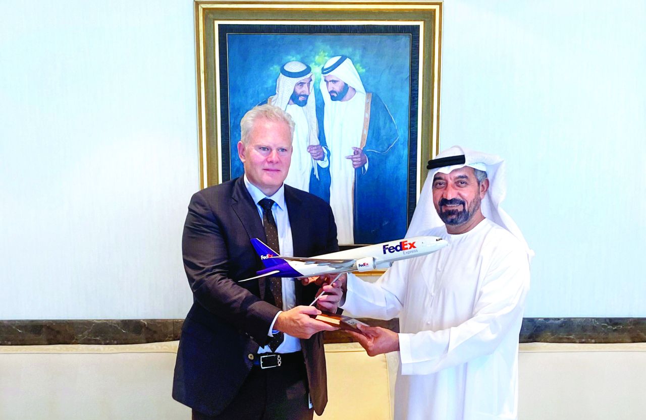 أحمد بن سعيد: دبي تستقطب عمالقة القطاع اللوجيستي