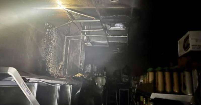 حريق فرع لجمعية تعاونية في منطقة العدان