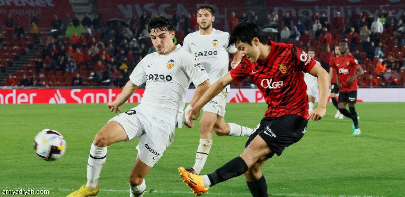 مايوركا يؤزم موقف فالنسيا