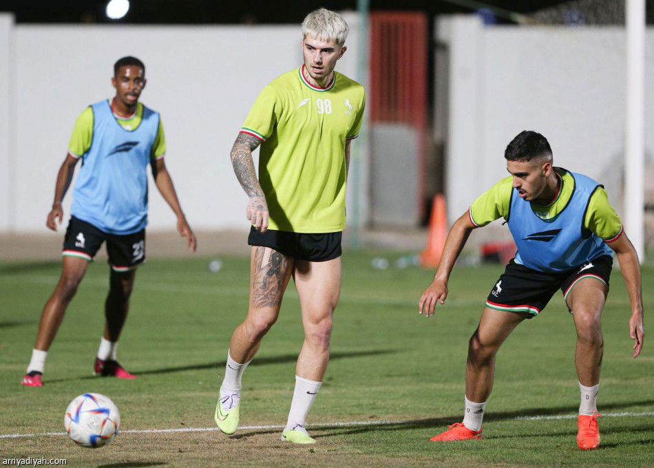 تيسيران ينتظم ويدخل القائمة