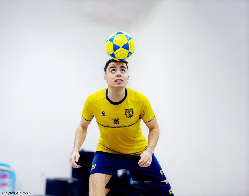 شاموسكا يهدد بالمهديوي وميدران