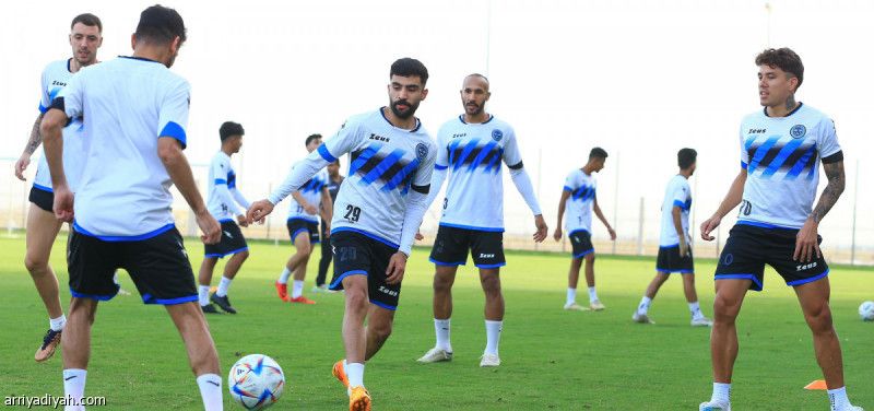 الباطن يخطط على الفوز الأول