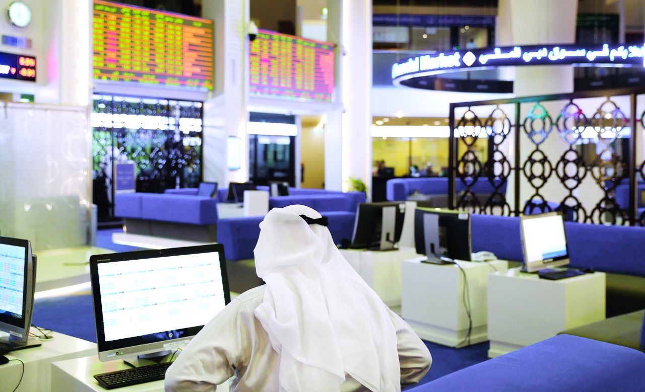 سوق دبي يختتم الأسبوع على صعود