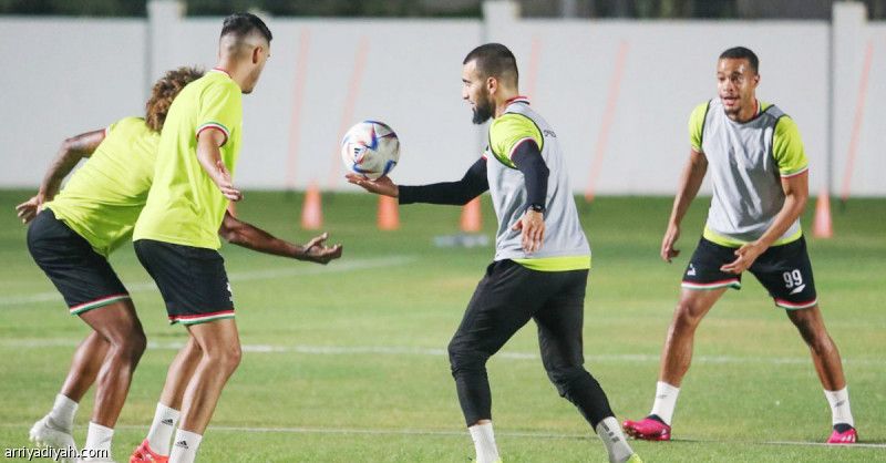 كازورلا يختار الأجنبي السابع