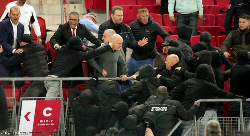 ألكمار يمنع حضور 43 مشجعا