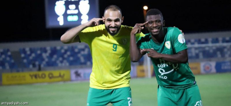 أكونو.. نجم الجولة