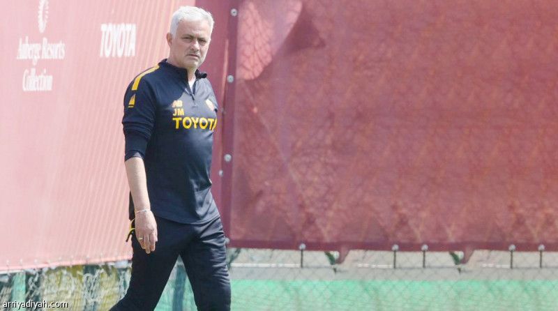 مورينيو: توتنهام لا يستحق مشاعري