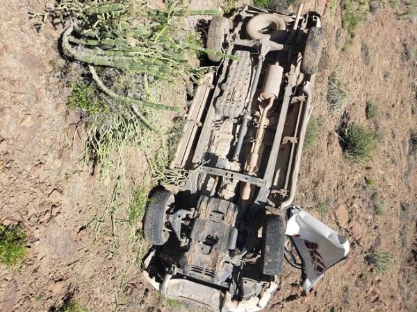 وفاة واصابة 5 أشخاص في حادث سير بالضالع