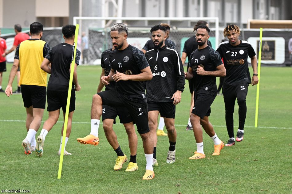 الشباب ينهي تحضيرات ضمك