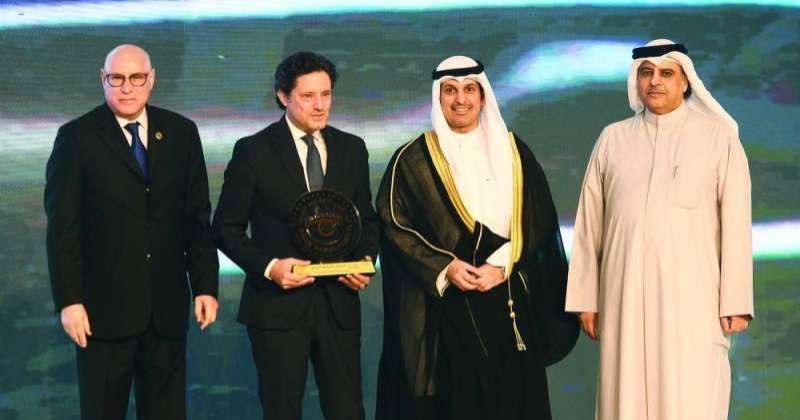 المطيري خلال تكريم وزير الإعلام اللبناني بحضور خطابي والخميس