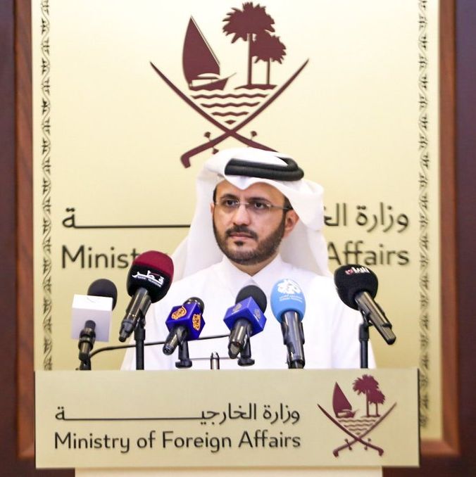 المتحدث الرسمي لوزارة الخارجية: الجسر الجوي القطري نقل 281 طن مساعدات وأجلى 1620 من حاملي الإقامة القطرية من السودان