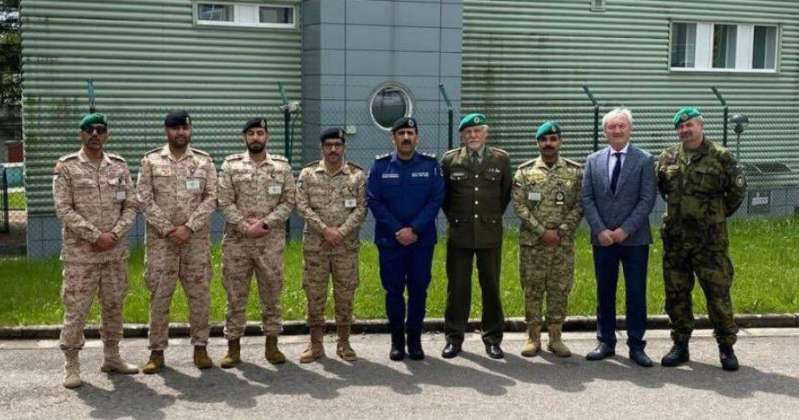 الوفد المشارك في الزيارة