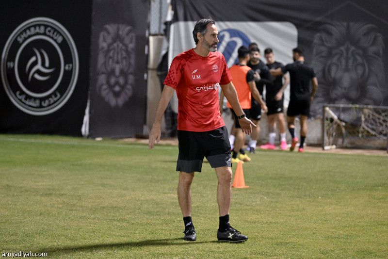 بعد 36 مباراة.. تجربة مورينو تتوقف