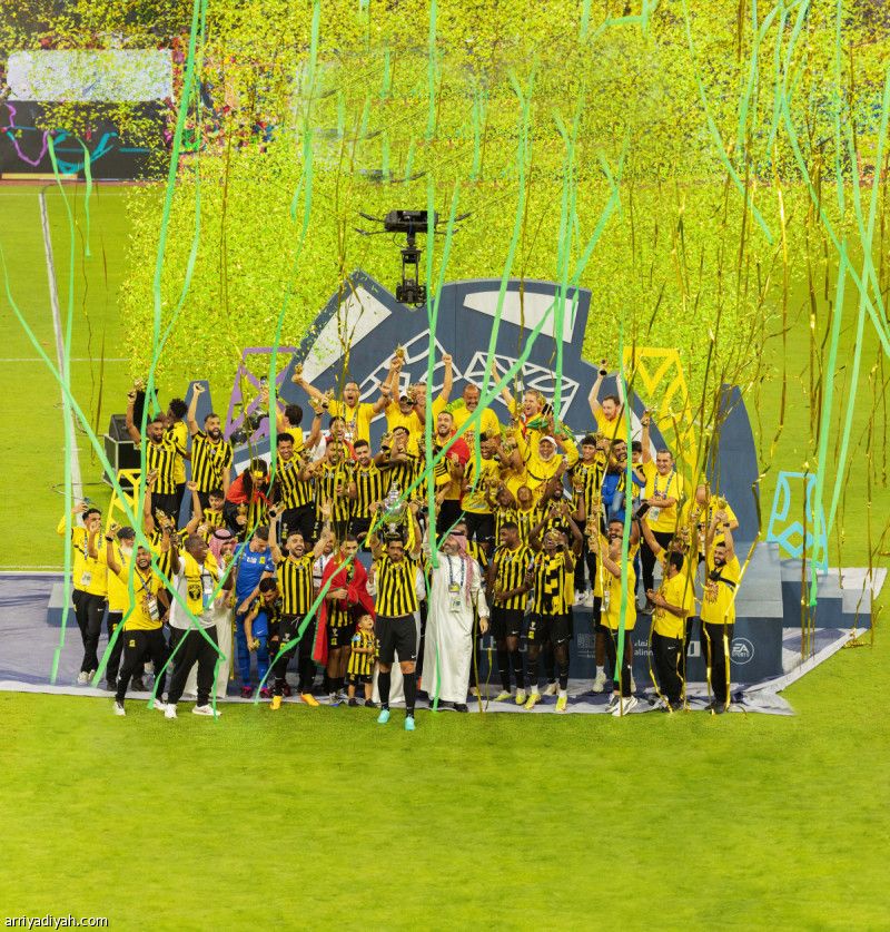 90 دقيقة.. فرحة أبطال «روشن»