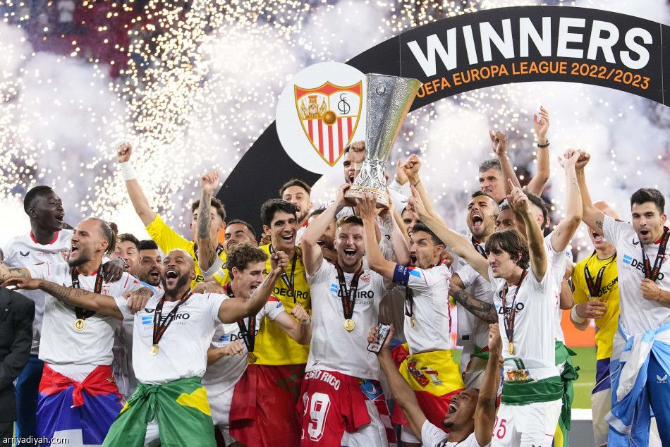 بالترجيحية الرابعة.. إشبيلية يكسب