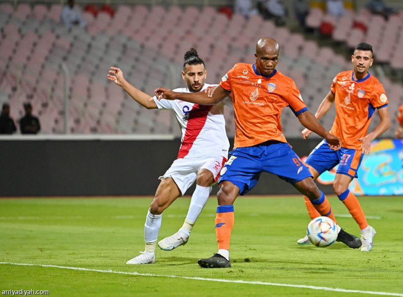 الفيحاء يضرب الوحدة