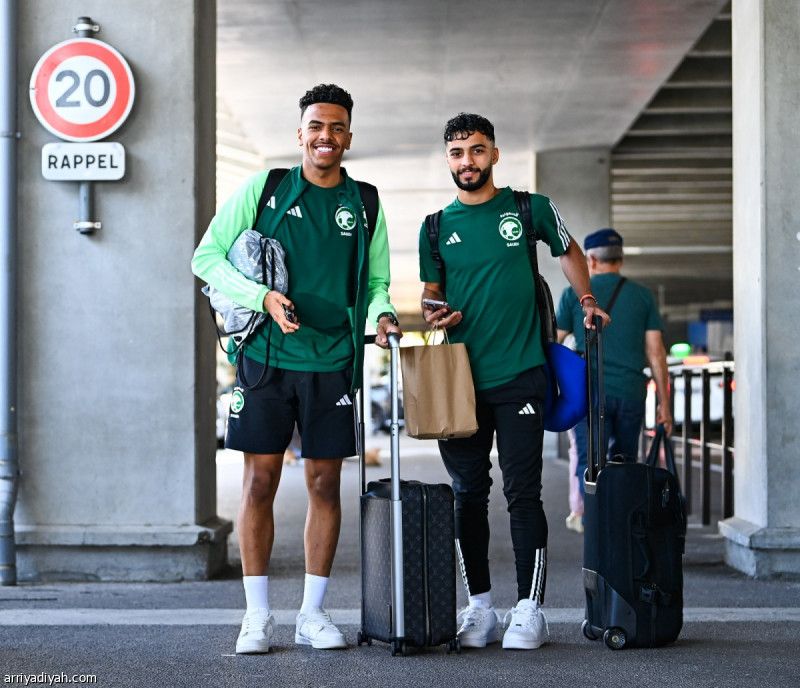 «أخضر 23» يصل إلى فرنسا