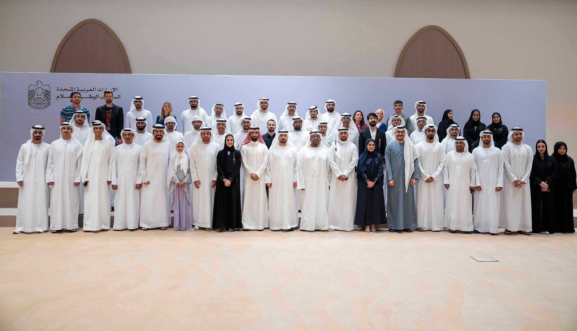 المكتب الوطني للإعلام يستعرض جهود الإمارات في العمل المناخي واستضافة COP28