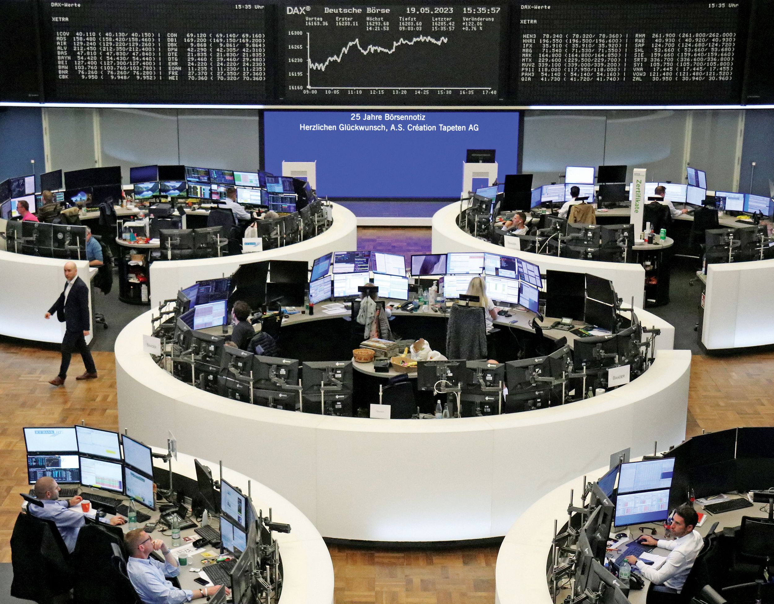 أسهم أوروبا تسجل أفضل أداء يومي في‭ ‬شهرين