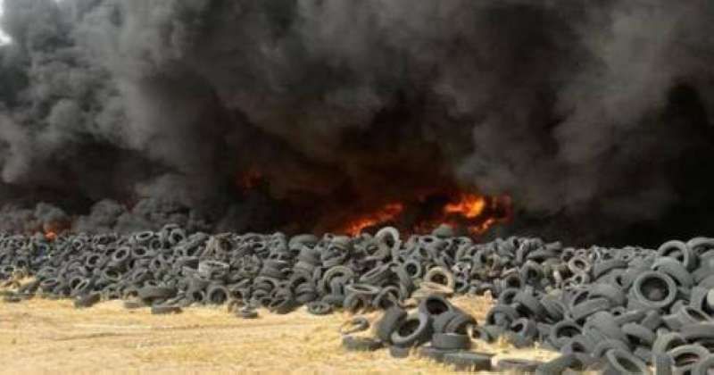 حريق في مردم الإطارات بالسالمي