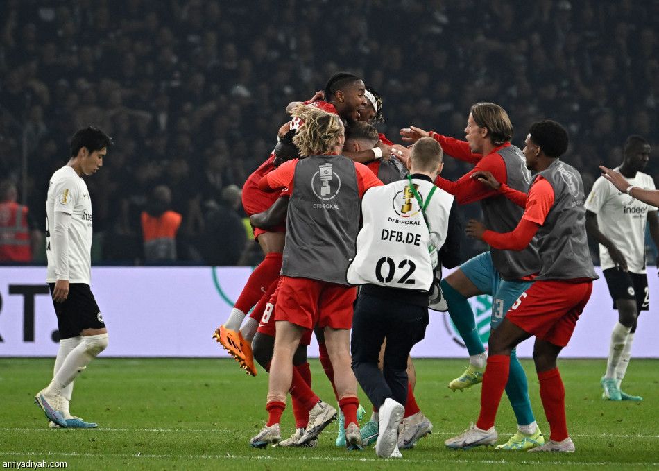 نكونكو يهدي لايبزج كأس ألمانيا