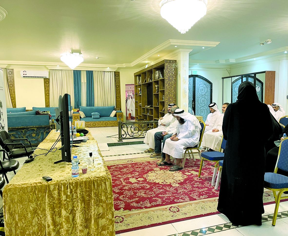 «القطري للمكفوفين» يستعرض مهارات الإقناع