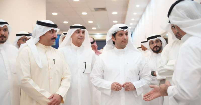 وزير الإعلام تفقد مركز الاتصال الرئيسي لتغطية انتخابات «أمة 2023»