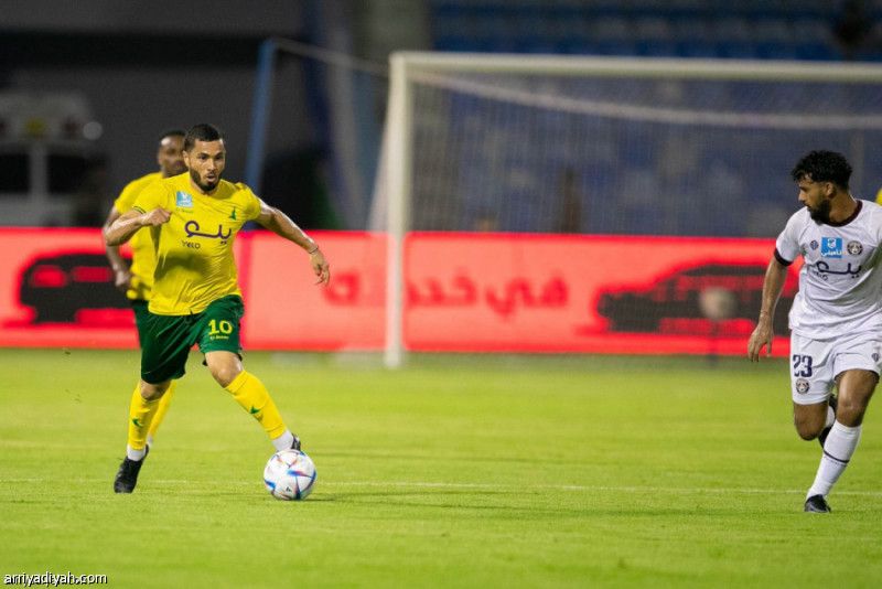 موراتو يحصد نجومية مايو