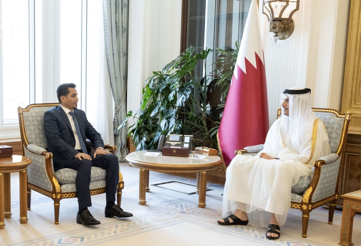 رئيس مجلس الوزراء وزير الخارجية يجتمع مع وزير النقل العراقي