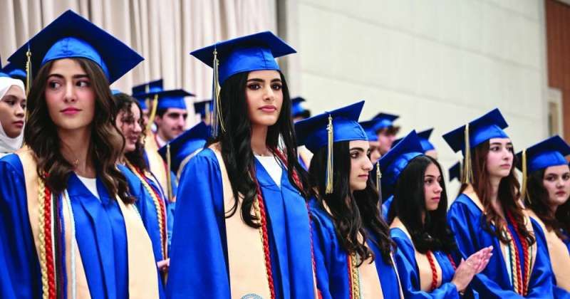 «المدرسة الأميركية» تخرّج 137 طالباً وطالبة