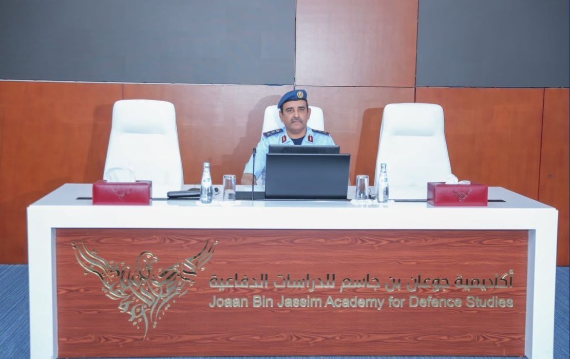 رئيس الأركان يؤكد على أهمية دورة الدفاع الوطني لتأهيل النخب الفكرية والقيادية