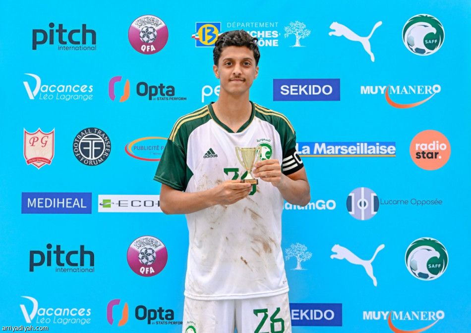 أخضر 23 يتجاوز فرنسا في افتتاح «تولون»