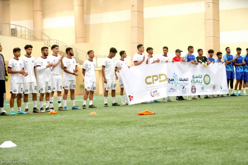 الخليج يفاوض الجمعان بعد الهبوط